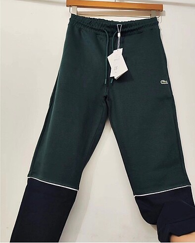 Lacoste Eşofman Orijinal s ve xl mevcut