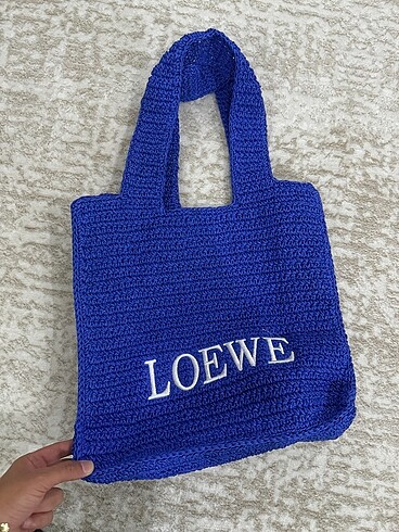Beden Loewe Hasır Çanta pembe ve Lacivert mevcut