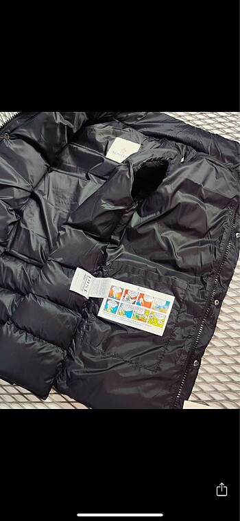 s Beden siyah Renk Moncler Maya Yelek