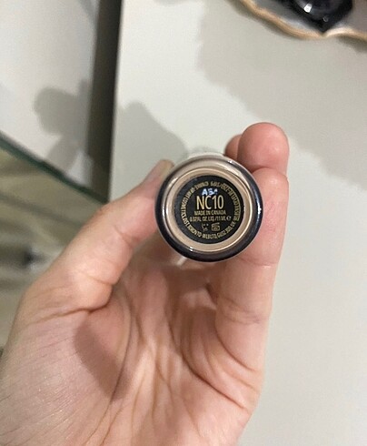 Beden Mac kapatıcı