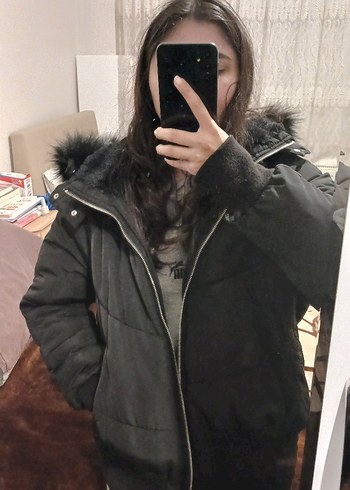 Siyah Kürklü Midi Kadın Kışlık Mont - Görsel 4