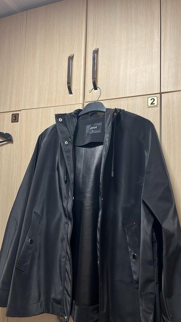 Siyah kadın yağmurluk - Görsel 2