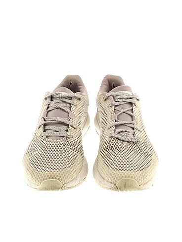 40 Beden Adidas Spor Ayakkabı %70 İndirimli.
