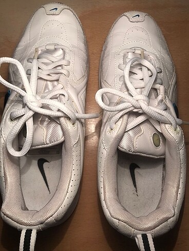 Nike Nike kadın beyaz lastik ayakkabı