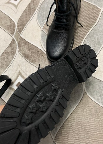 Siyah Deri Bağcıklı Erkek Bot - Görsel 4