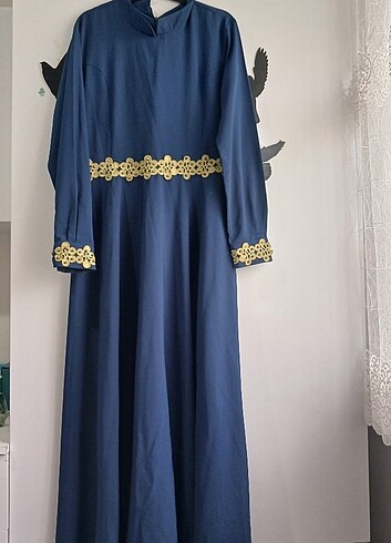 Tesettür dantelli indigo abiye