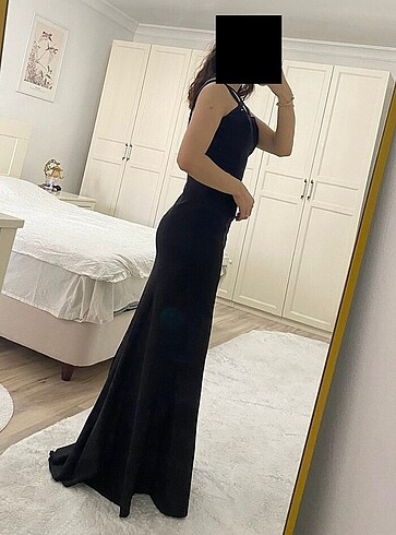 Siyah balık abiye
