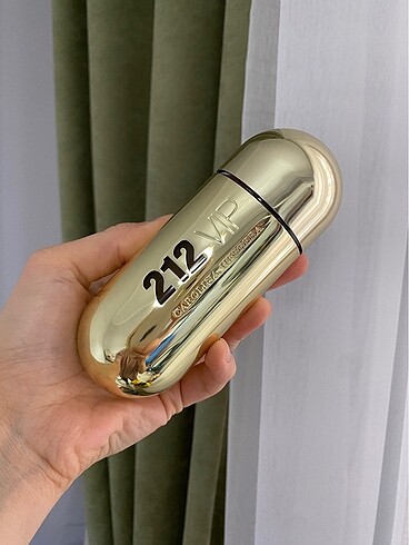 Carolina Herrere 212 VIP edp 80 ml