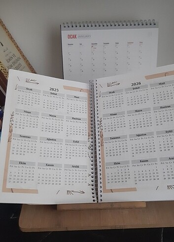 Beden Renk YILLIK PLANLAYICI DEFTER