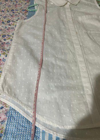 Düğmeli Beyaz Kolsuz Pamuklu Gömlek - Görsel 6