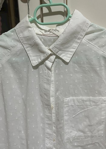 Düğmeli Beyaz Kolsuz Pamuklu Gömlek - Görsel 2