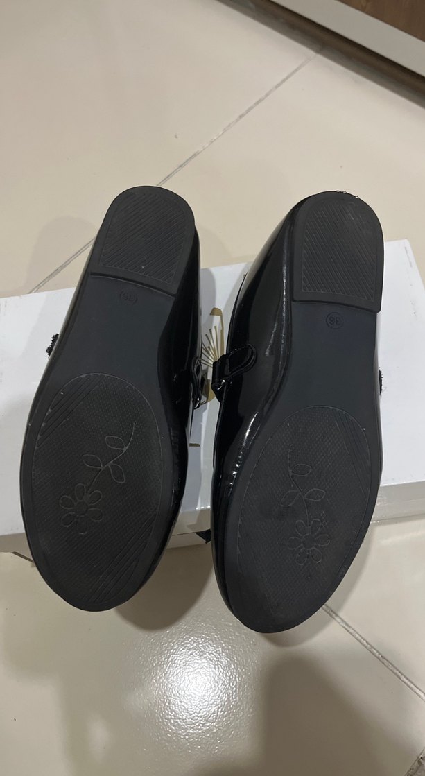 Kız Çocuk Siyah Rugan Babet Ayakkabı - Görsel 3