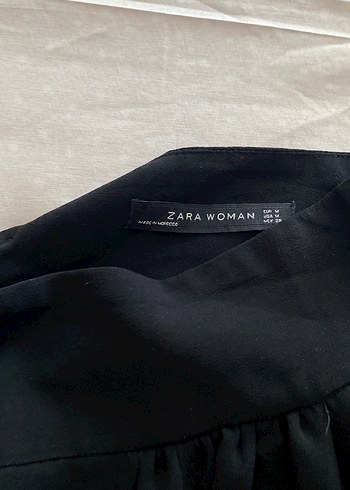 Zara Siyah Midi Drapeli Kadın Etek
