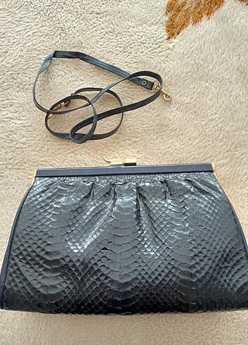 Vintage yilan derisi clutch