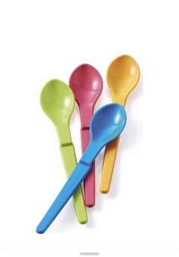 TUPPERWARE: Mama kalığı.