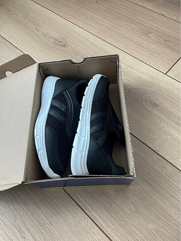 Erkek çocuk spor ayakkabı sıfır - Görsel 2