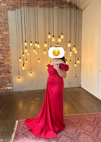 Kırmızı Drapeli Uzun Abiye Elbise - Görsel 2