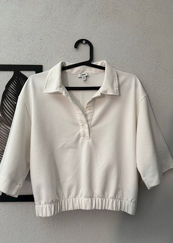 Beyaz Kısa Kollu Polo Yaka Kadın Tişört