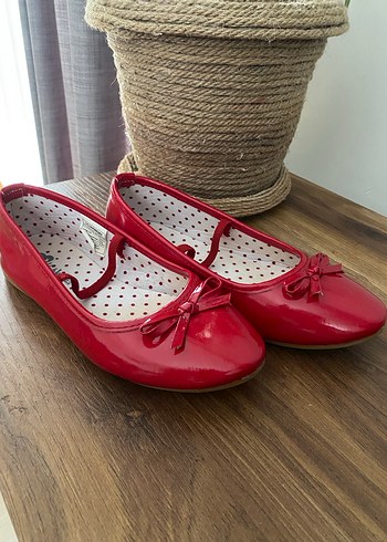 Kız Çocuk Kırmızı Fiyonk Detaylı Babet - Görsel 4