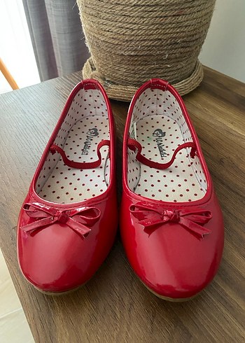 Kız Çocuk Kırmızı Fiyonk Detaylı Babet - Görsel 3