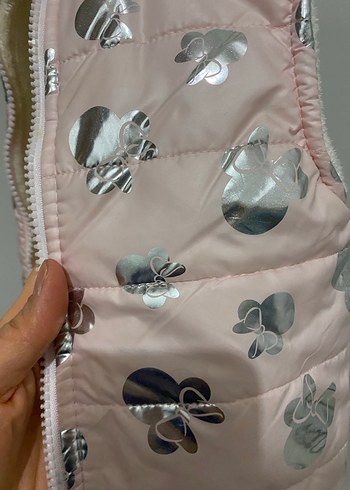 Kız Çocuk Pembe Kürklü Desenli Yelek - Görsel 4