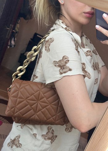 Zincir Detaylı Kadın Deri Çanta - Görsel 4