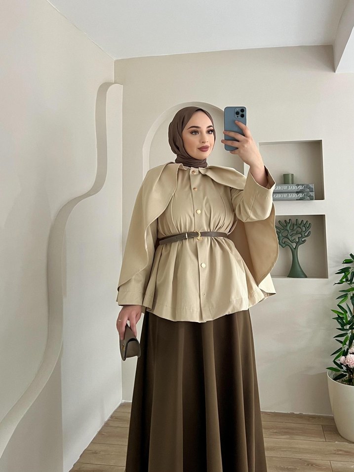 Bej Uzun Kollu Kadın Panço - Görsel 2