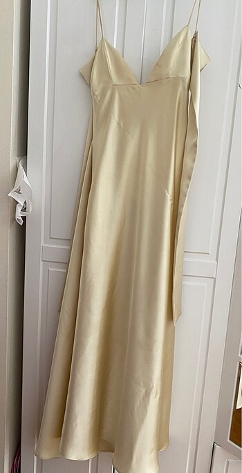 xs Beden Butter yellow zara elbise