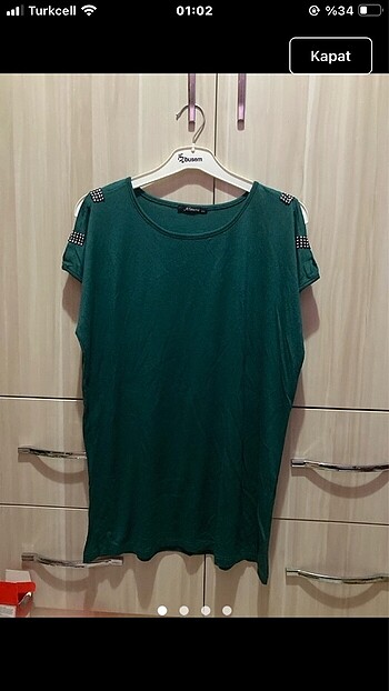 Bluz omuz detaylı taşlı