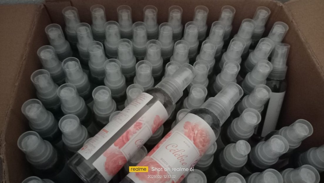 Avon vücut spreyi set - Görsel 5