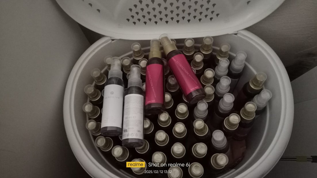 Avon vücut spreyi set - Görsel 4