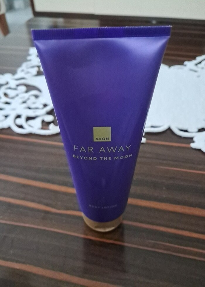 FAR AWAY BEYOND THE MOON - Görsel 2