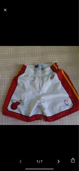 CHAMPION SHORT