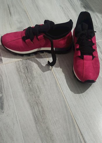 Pembe Stiletto Topuklu Spor Ayakkabı