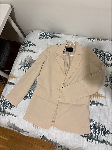 Pull& bear blazer krem