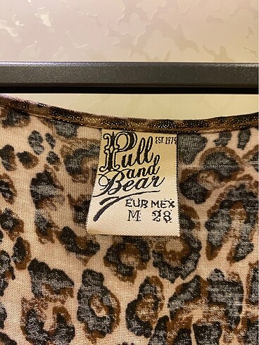 m Beden Pull and bear elbise