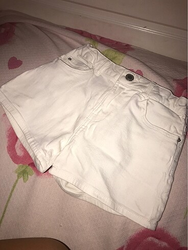 9 Yaş Beden Zara kot şort