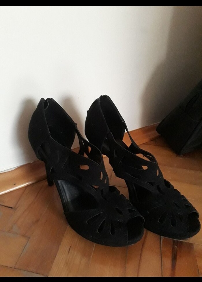 41 numara siyah topuklu - Görsel 2