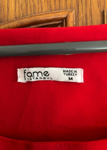 Kırmızı V Yakalı Kolsuz Midi Elbise - Görsel 3