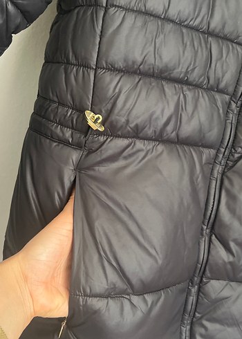 36 Beden siyah Renk Kürklü Siyah Kısa Kadın Mont