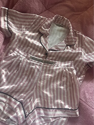xl Beden victoria?s secret pijama takımı