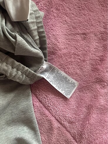 s Beden gri nike tech fleece