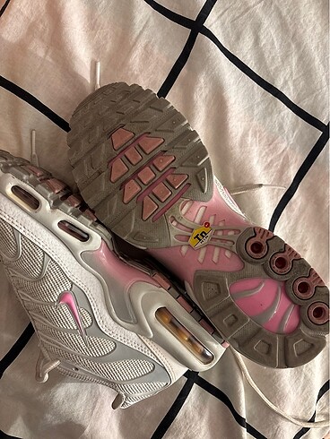 40 Beden beyaz Renk Nike TN