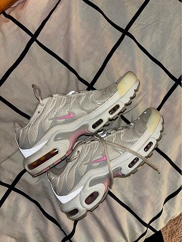 40 Beden Nike TN