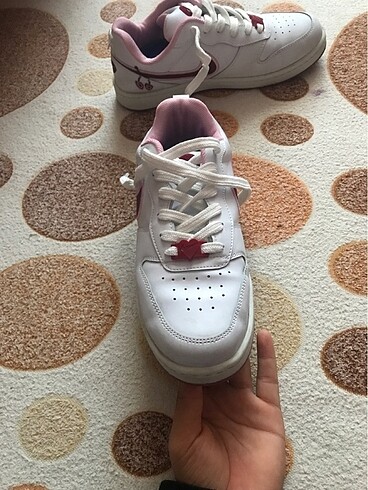 39 Beden beyaz Renk Nike ayakkabı