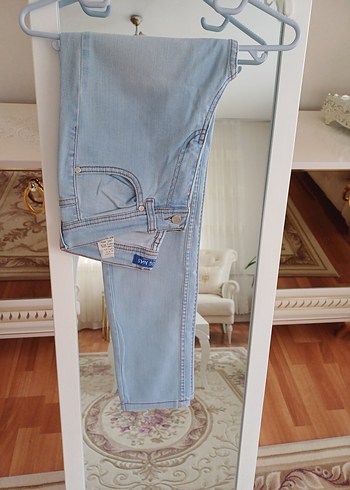 Kadın Mavi Denim Midi Boy Kot Pantolon