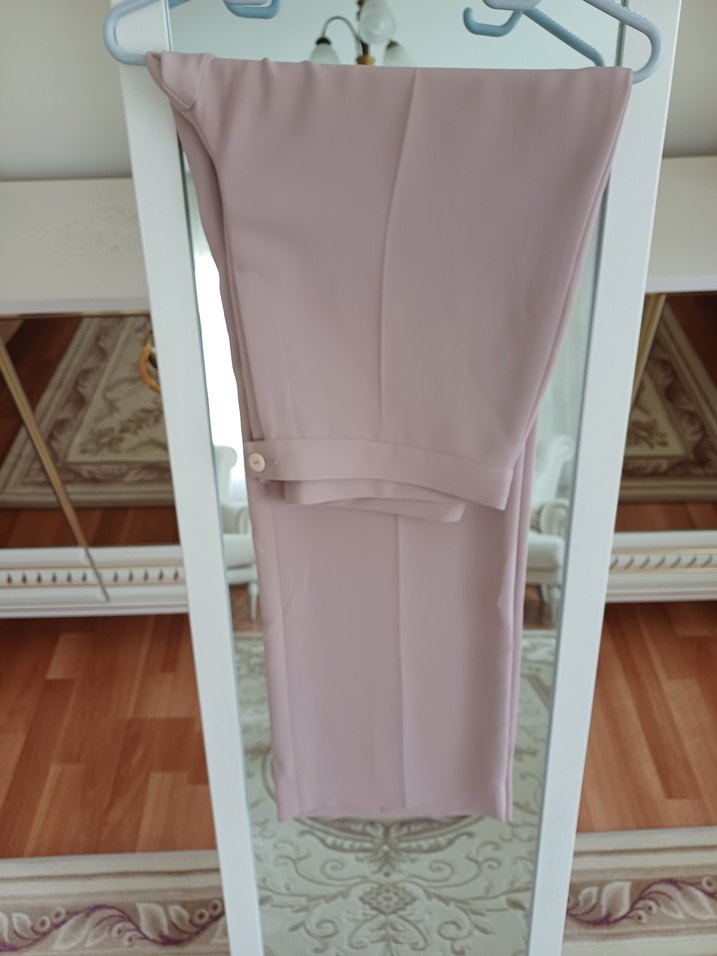 Dökümlü geniş paça pantolon - Görsel 2