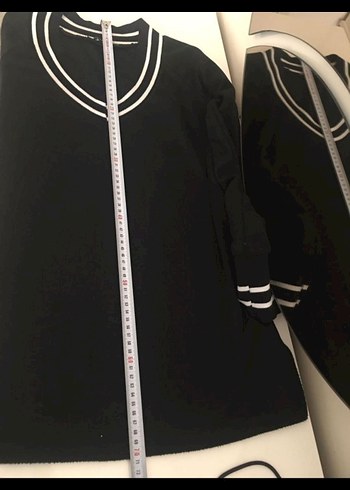 Siyah V Yaka Uzun Kollu Çizgili Kadın Kazak - Görsel 6