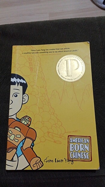AMERICAN BORN CHINESE - GENE LUEN YANG 
