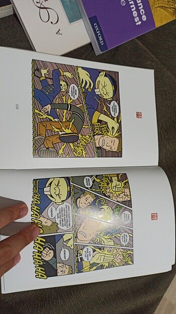  Beden Renk AMERICAN BORN CHINESE - GENE LUEN YANG 